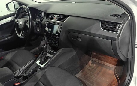 Skoda Octavia, 2020 год, 1 590 000 рублей, 11 фотография