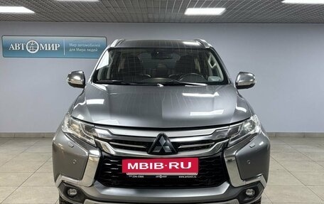 Mitsubishi Pajero Sport III рестайлинг, 2017 год, 3 150 000 рублей, 2 фотография