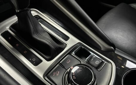 Mitsubishi Pajero Sport III рестайлинг, 2017 год, 3 150 000 рублей, 18 фотография