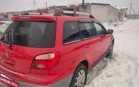 Mitsubishi Outlander III рестайлинг 3, 2007 год, 850 000 рублей, 6 фотография