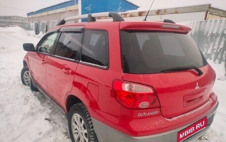 Mitsubishi Outlander III рестайлинг 3, 2007 год, 850 000 рублей, 5 фотография