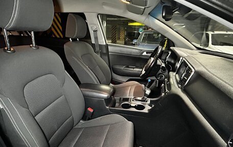 KIA Sportage IV рестайлинг, 2018 год, 2 030 000 рублей, 13 фотография