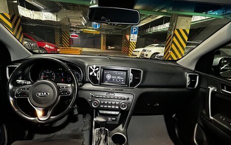 KIA Sportage IV рестайлинг, 2018 год, 2 030 000 рублей, 14 фотография