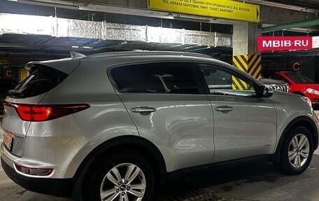 KIA Sportage IV рестайлинг, 2018 год, 2 030 000 рублей, 4 фотография