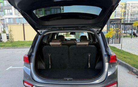 Hyundai Santa Fe IV, 2018 год, 2 980 000 рублей, 38 фотография