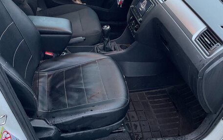 Skoda Rapid I, 2017 год, 870 000 рублей, 16 фотография