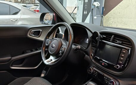 KIA Soul III, 2020 год, 2 100 000 рублей, 24 фотография