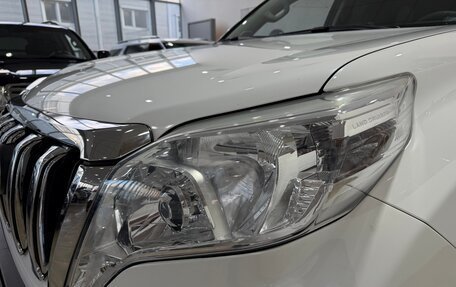 Toyota Land Cruiser Prado 150 рестайлинг 2, 2015 год, 3 800 000 рублей, 10 фотография