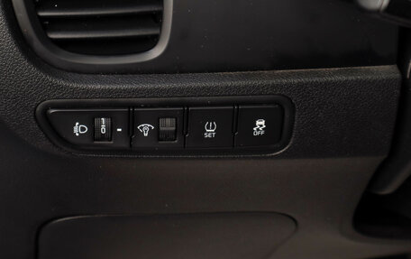 KIA Rio IV, 2020 год, 1 569 000 рублей, 10 фотография