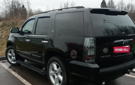 Chevrolet Tahoe III, 2008 год, 1 800 000 рублей, 2 фотография