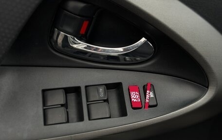 Toyota RAV4, 2011 год, 1 265 000 рублей, 13 фотография