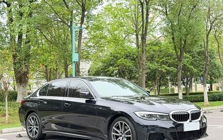 BMW 3 серия, 2022 год, 2 463 000 рублей, 2 фотография