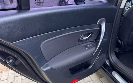 Renault Latitude I, 2011 год, 620 000 рублей, 13 фотография