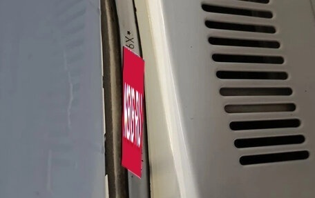 ГАЗ 31105 «Волга», 2006 год, 175 000 рублей, 38 фотография