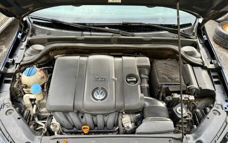 Volkswagen Jetta VI, 2011 год, 1 090 000 рублей, 9 фотография