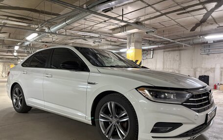 Volkswagen Jetta VII, 2018 год, 1 600 000 рублей, 4 фотография