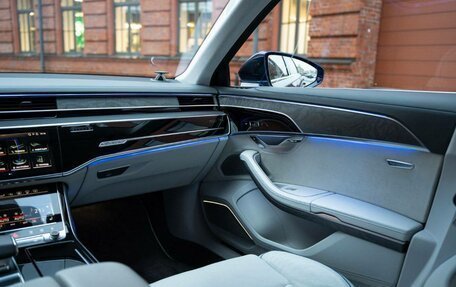 Audi A8, 2020 год, 16 000 000 рублей, 25 фотография