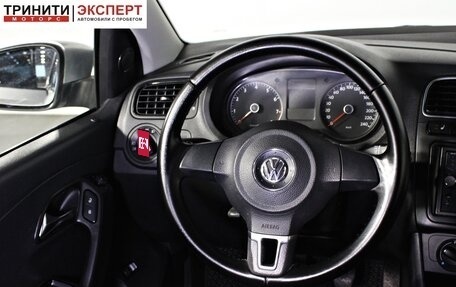 Volkswagen Polo VI (EU Market), 2011 год, 647 000 рублей, 13 фотография
