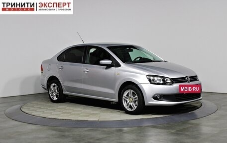 Volkswagen Polo VI (EU Market), 2011 год, 647 000 рублей, 3 фотография