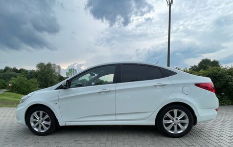 Hyundai Solaris II рестайлинг, 2013 год, 939 000 рублей, 5 фотография
