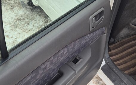 Toyota Carina, 1999 год, 520 000 рублей, 14 фотография