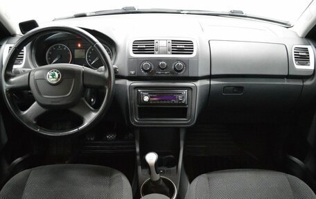 Skoda Fabia II, 2009 год, 500 000 рублей, 14 фотография