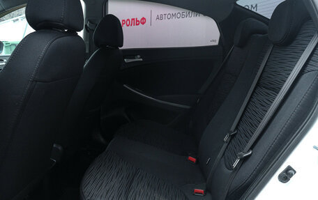 Hyundai Solaris II рестайлинг, 2015 год, 897 000 рублей, 18 фотография