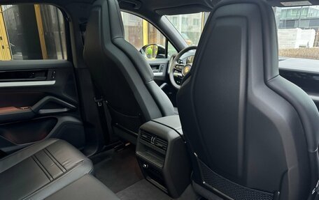 Porsche Cayenne III, 2025 год, 16 200 000 рублей, 17 фотография