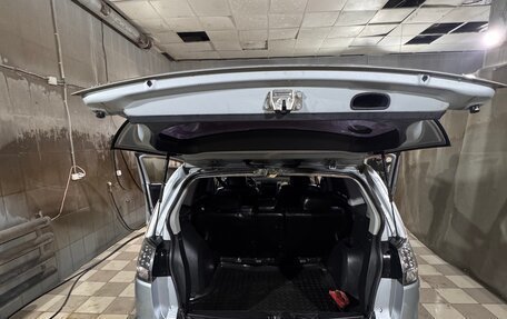 Mitsubishi Outlander III рестайлинг 3, 2010 год, 760 000 рублей, 7 фотография