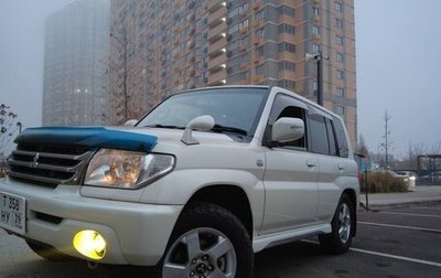 Mitsubishi Pajero iO, 2004 год, 690 000 рублей, 1 фотография