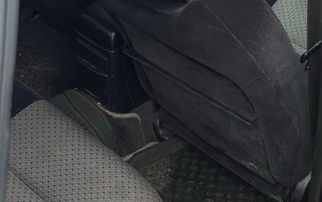 Subaru Legacy III, 2001 год, 350 000 рублей, 14 фотография