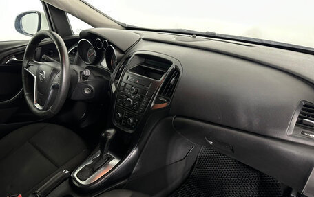 Opel Astra J, 2011 год, 699 000 рублей, 10 фотография