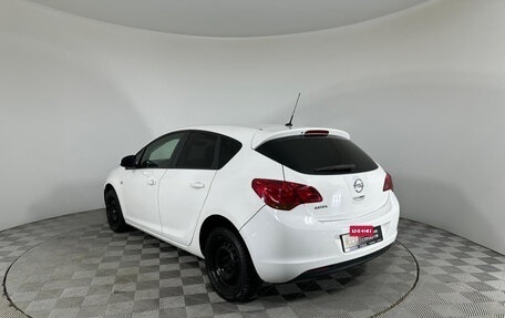 Opel Astra J, 2011 год, 699 000 рублей, 7 фотография