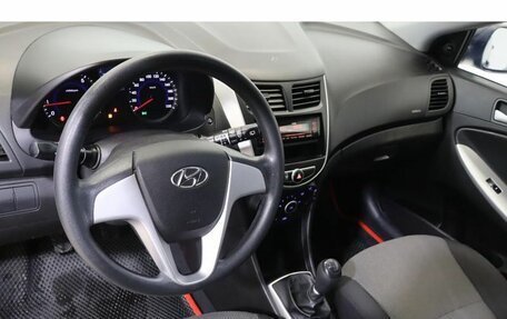 Hyundai Solaris II рестайлинг, 2013 год, 849 000 рублей, 6 фотография