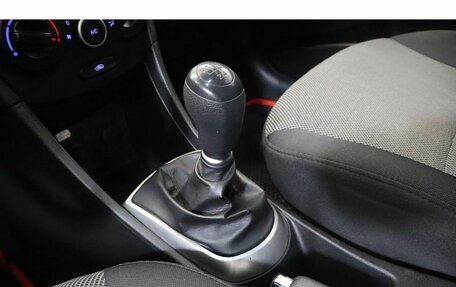 Hyundai Solaris II рестайлинг, 2013 год, 849 000 рублей, 12 фотография