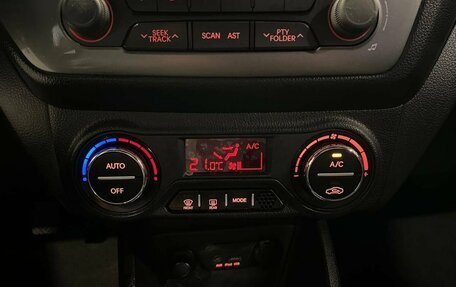 KIA Rio III рестайлинг, 2013 год, 612 000 рублей, 15 фотография