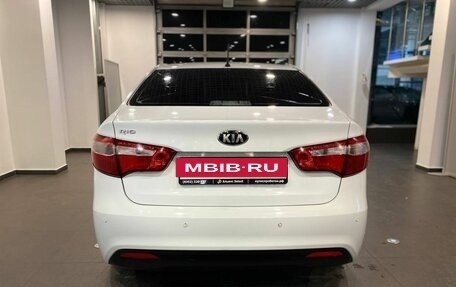 KIA Rio III рестайлинг, 2013 год, 612 000 рублей, 4 фотография
