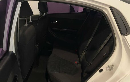 KIA Rio III рестайлинг, 2013 год, 612 000 рублей, 25 фотография