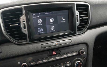 KIA Sportage IV рестайлинг, 2018 год, 2 092 000 рублей, 7 фотография