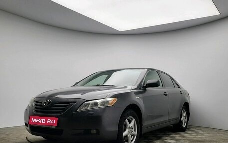 Toyota Camry, 2007 год, 830 000 рублей, 1 фотография