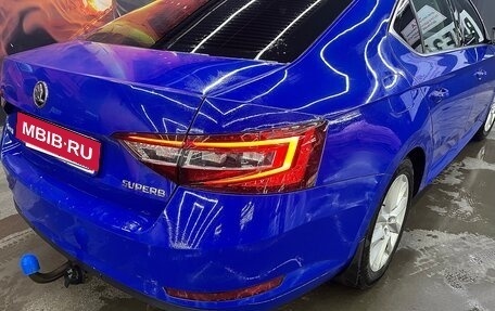 Skoda Superb III рестайлинг, 2018 год, 1 700 000 рублей, 4 фотография