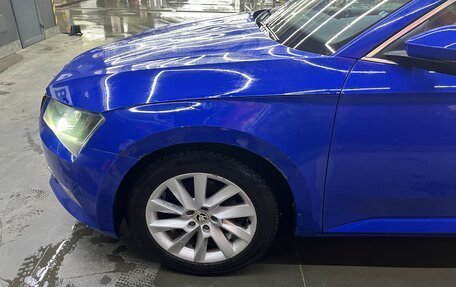 Skoda Superb III рестайлинг, 2018 год, 1 700 000 рублей, 12 фотография