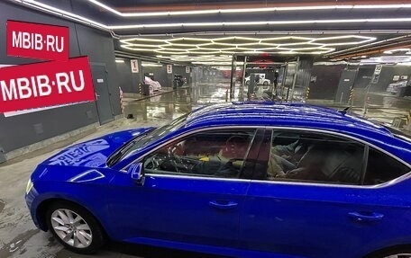 Skoda Superb III рестайлинг, 2018 год, 1 700 000 рублей, 7 фотография