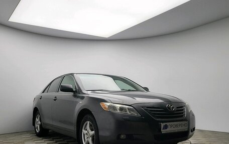 Toyota Camry, 2007 год, 830 000 рублей, 3 фотография