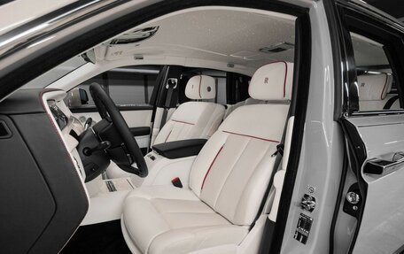 Rolls-Royce Phantom VIII, 2022 год, 69 000 000 рублей, 13 фотография