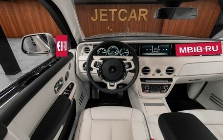 Rolls-Royce Phantom VIII, 2022 год, 69 000 000 рублей, 18 фотография