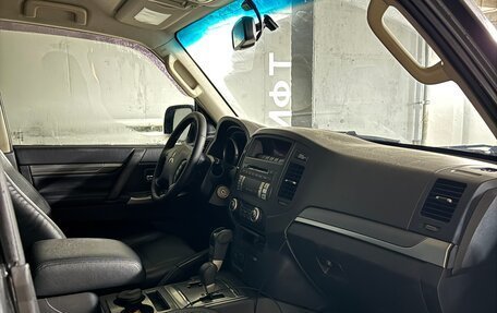 Mitsubishi Pajero IV, 2013 год, 1 850 000 рублей, 6 фотография