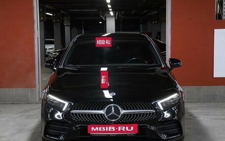 Mercedes-Benz A-Класс, 2020 год, 2 198 000 рублей, 2 фотография