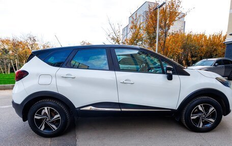 Renault Kaptur I рестайлинг, 2017 год, 1 179 000 рублей, 5 фотография