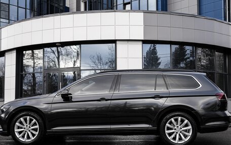 Volkswagen Passat B8 рестайлинг, 2018 год, 2 000 000 рублей, 3 фотография